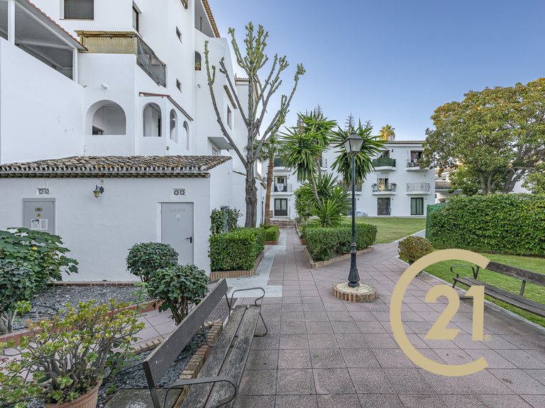 Apartment for sale in Estepona, Málaga 17