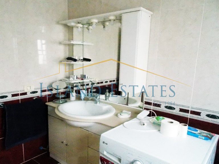 2 Bedroom Penthouse Apartment in Amarilla Golf, Tenerife South 18