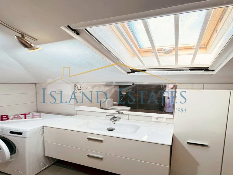 2 Bedroom Duplex in Los Cristianos, Tenerife 12