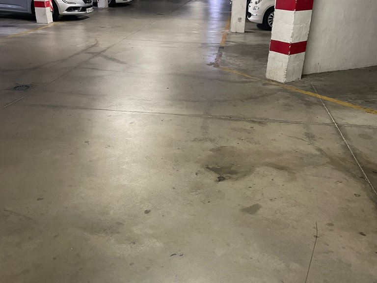 Garage for sale in Estepona, Málaga 4