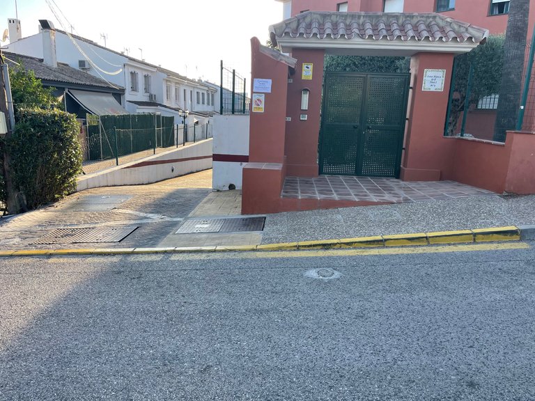 Garage for sale in Estepona, Málaga 8