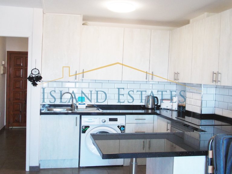 One Bedroom Duplex in San Eugenio, Tenerife 5