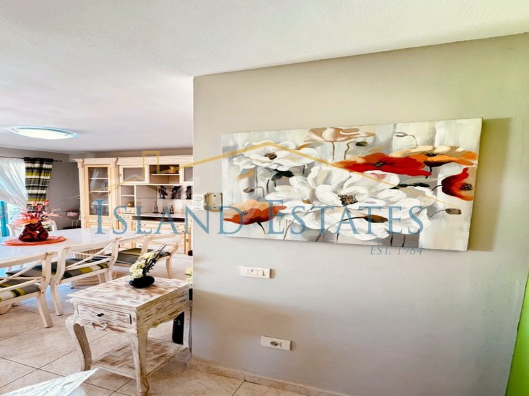 2 Bedroom Duplex in Los Cristianos, Tenerife 3