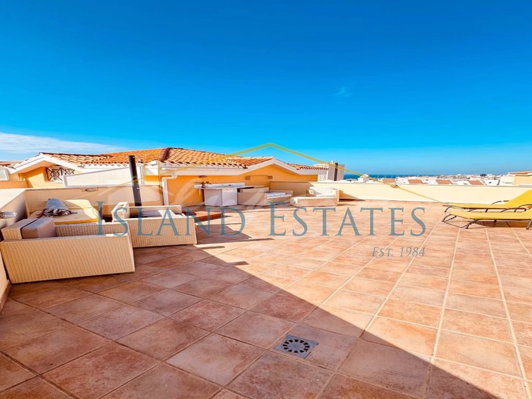 2 Bedroom Duplex in Los Cristianos, Tenerife 14