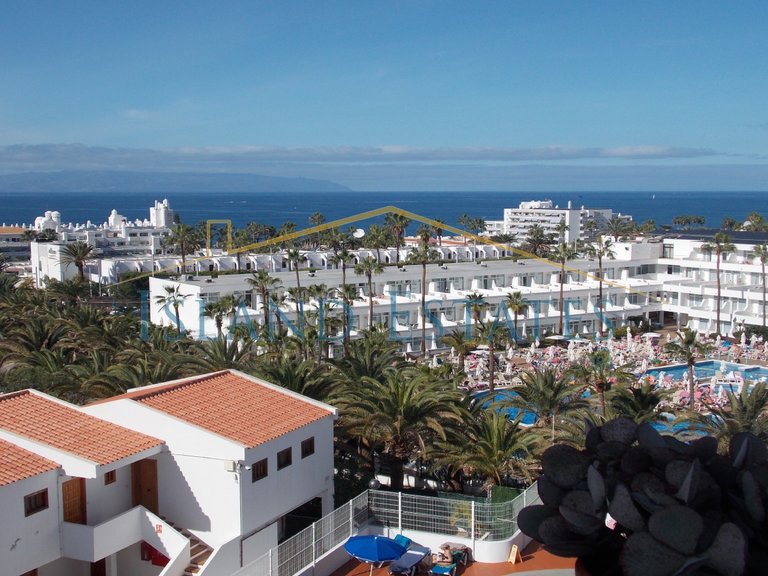 One Bedroom Duplex in San Eugenio, Tenerife 18