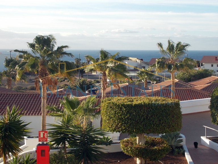 2 Bedroom Penthouse Apartment in Amarilla Golf, Tenerife South 2