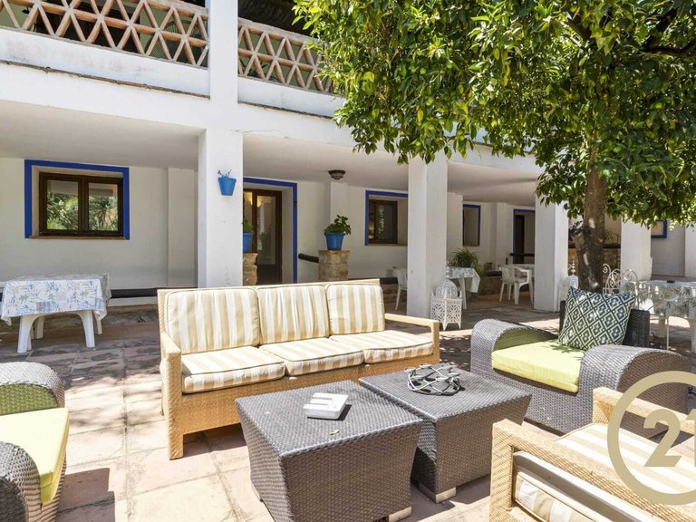 Commercial for sale in Cortes de la Frontera, Málaga 2