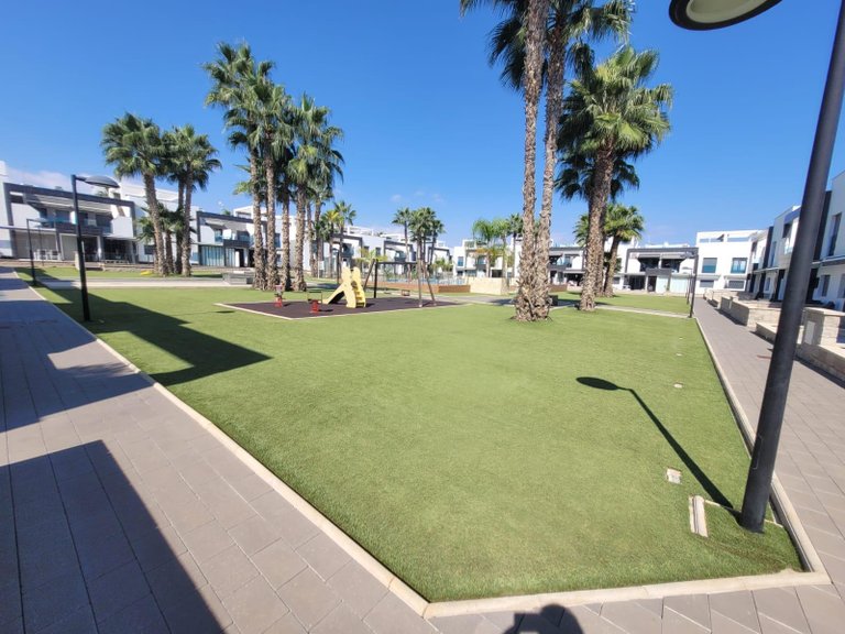 Exclusive Bungalow in La Zenia, Orihuela Costa – Move-In Ready 3