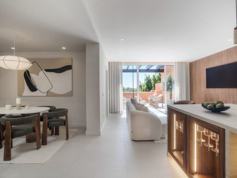 Apartment for Sale in Marbella, Malaga 12