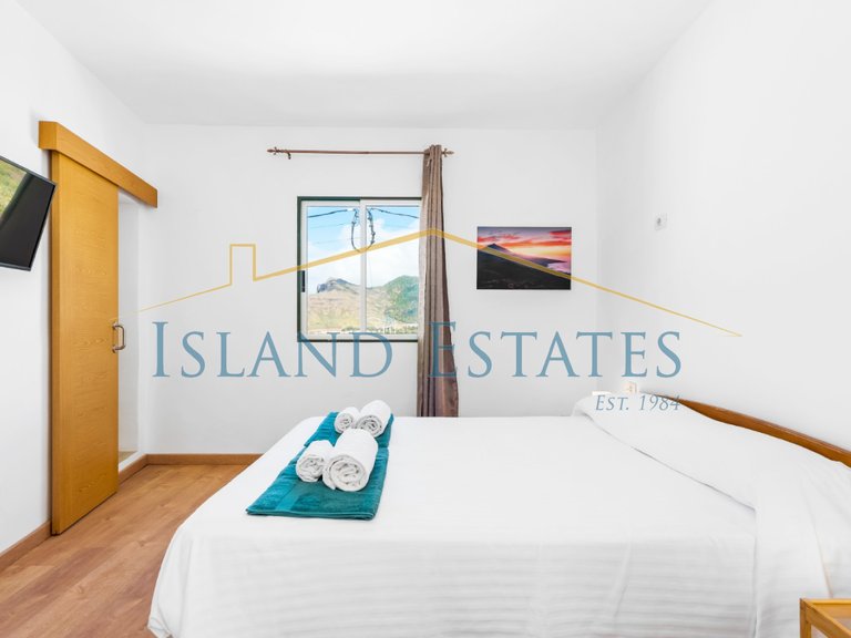 12 Bedroom townhouse in rural village - West Tenerife 13