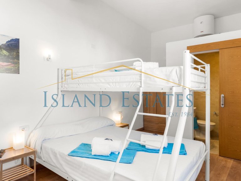 12 Bedroom Townhouse in West Tenerife 17