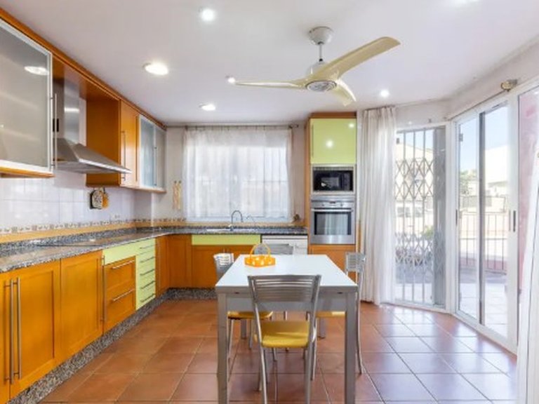 Chalet Independiente L'Eliana 6