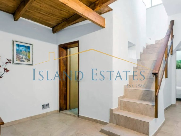 12 Bedroom Townhouse in West Tenerife 7