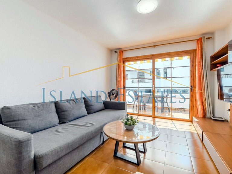 Refurbished 1 Bedroom Apartment in Tenerife South 1