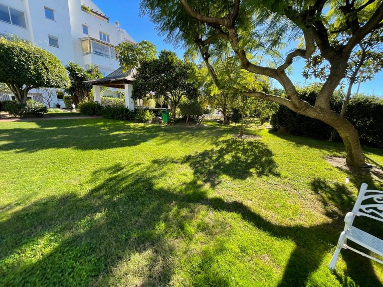 Encantador apartamento en planta baja en Av. Pernet, El Paraíso 17