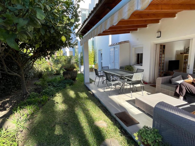 Encantador apartamento en planta baja en Av. Pernet, El Paraíso 3