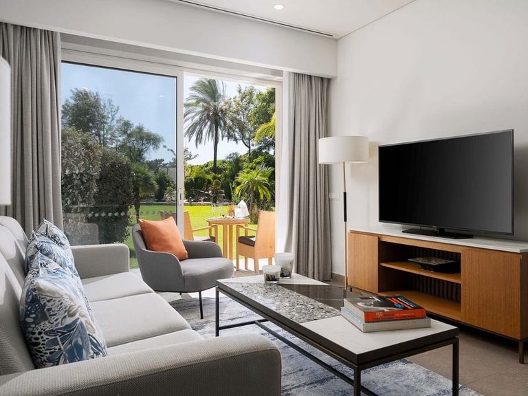 Apartment for Sale in Quinta Do Lago, Algarve 2