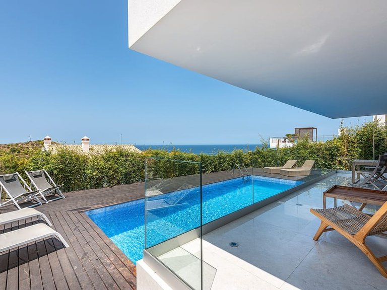 Villa for Sale in Aljezur, Algarve 1