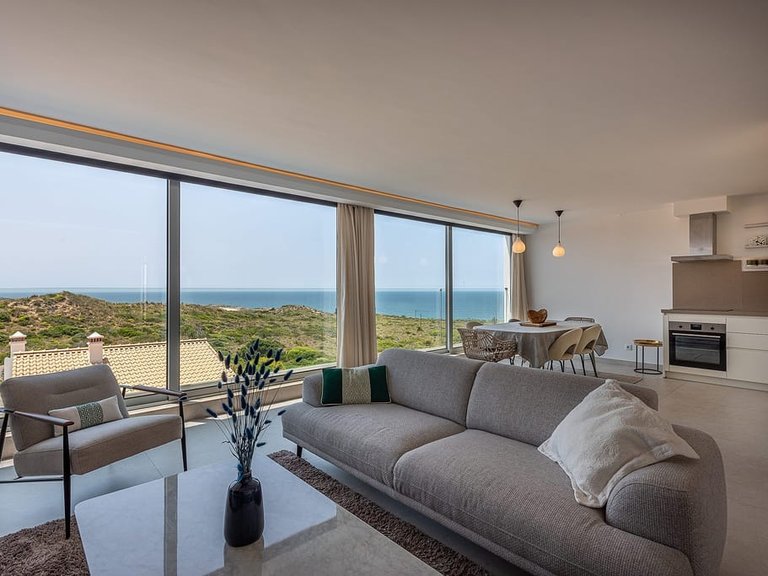Villa for Sale in Aljezur, Algarve 11