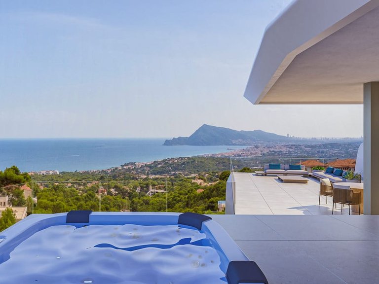 Villa for Sale in Altea, Alicante 1