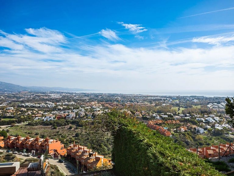 Villa for Sale in Marbella, Malaga 1