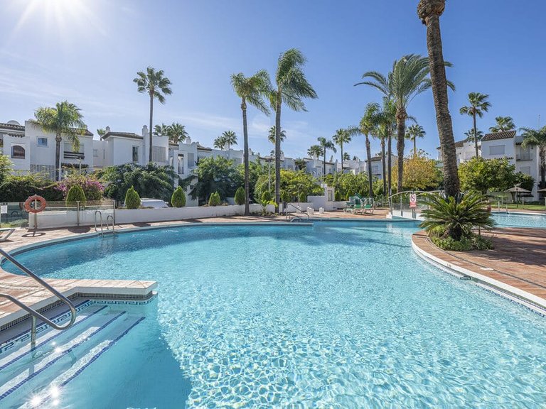 Apartment for Sale in Estepona, Malaga 3