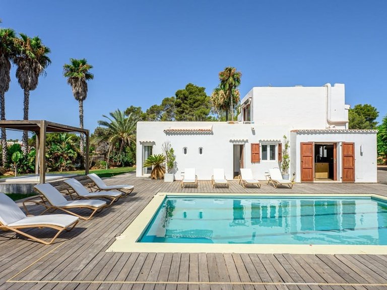 Villa for Sale in Ibiza, Balearic Islands 1