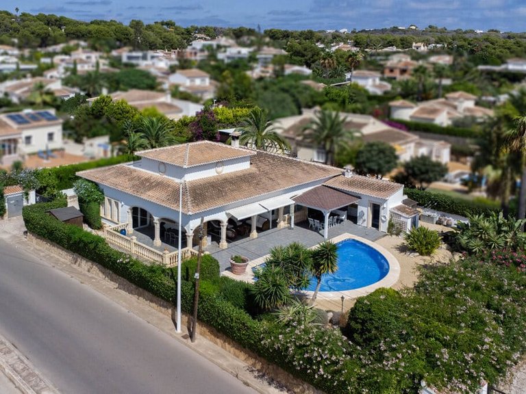 Villa for Sale in Javea, Alicante 1