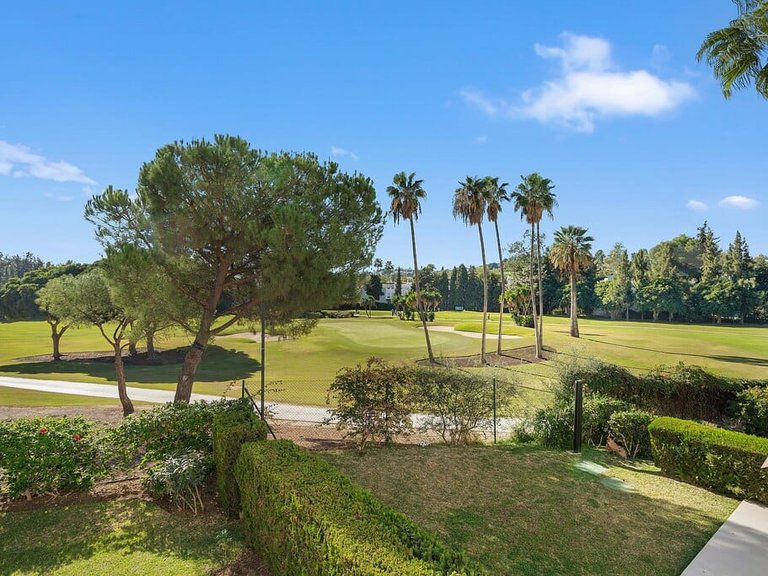 Apartment for Sale in Marbella, Malaga 2
