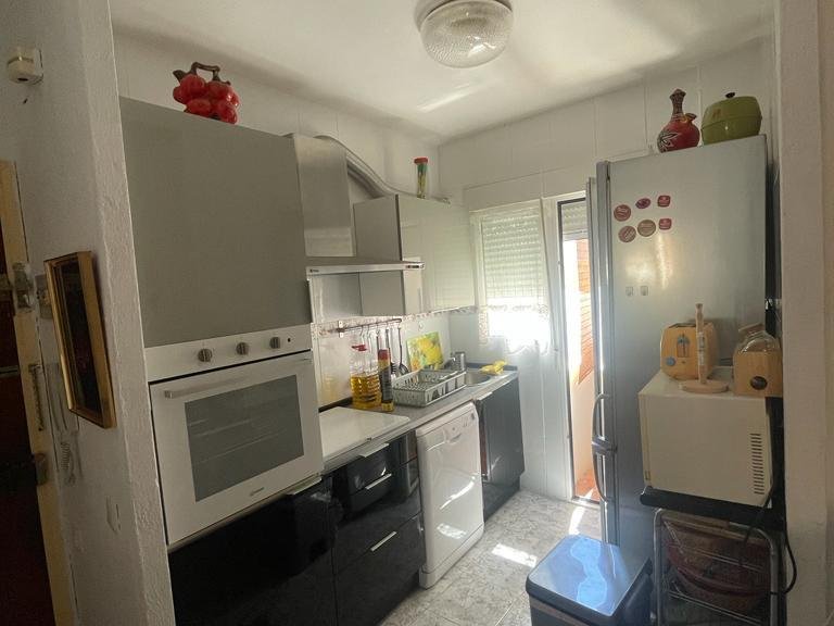 Luminoso Piso con Vistas Despejadas en el Corazón de Oropesa 14