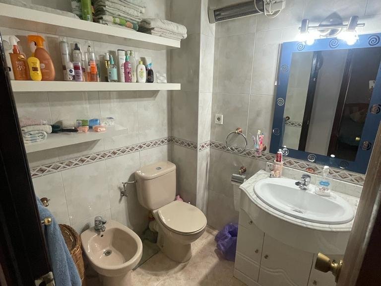 Luminoso Piso con Vistas Despejadas en el Corazón de Oropesa 9