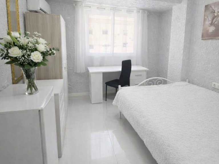 Modernas villas en Alfaz del Pi con piscina privada y vistas al mar 1