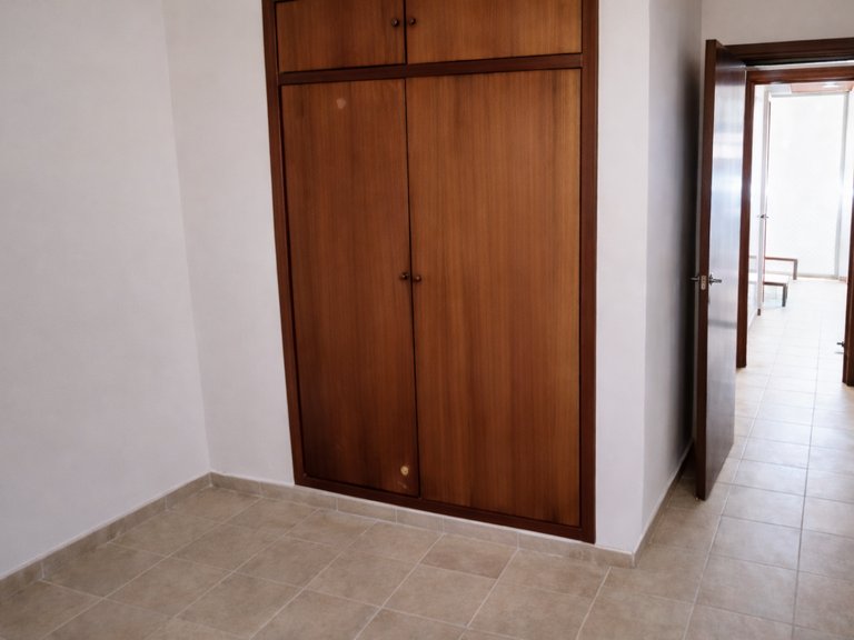 Amplio y luminoso apartamento en el corazón de Denia, Alicante. 9