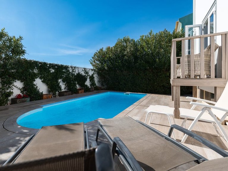 Villa for Sale in Almancil, Algarve 4