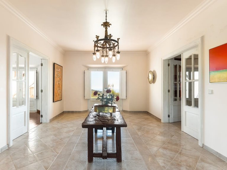 Villa for Sale in Santa Bárbara De Nexe, Algarve 7