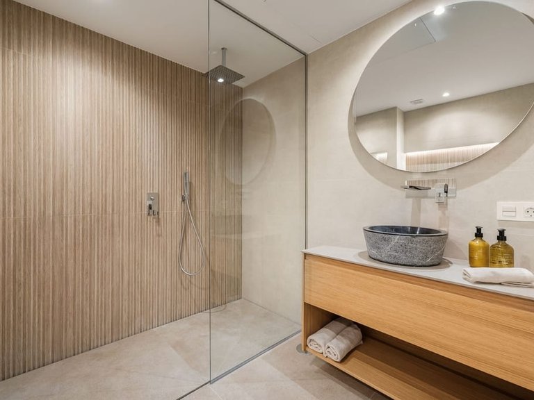 Apartment for Sale in Marbella, Malaga 23