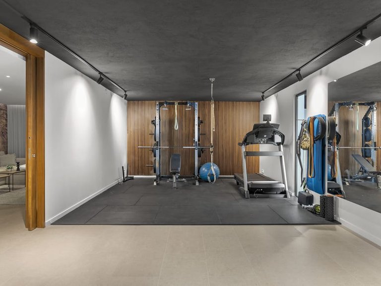 Villa for Sale in Marbella, Malaga 10