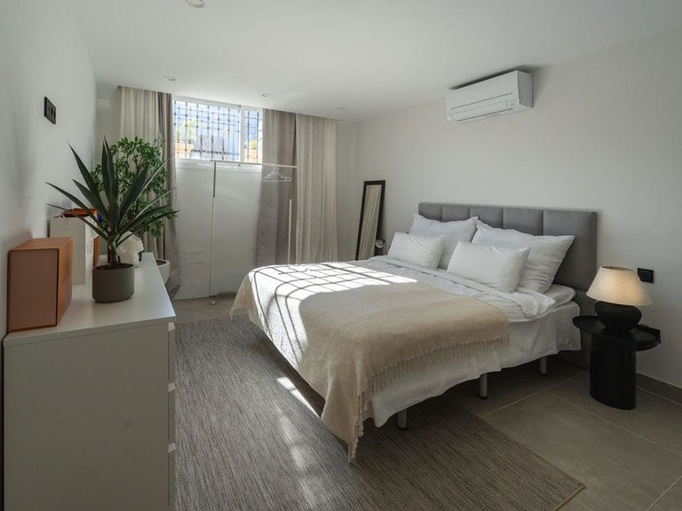 Villa for Sale in Marbella, Malaga 22