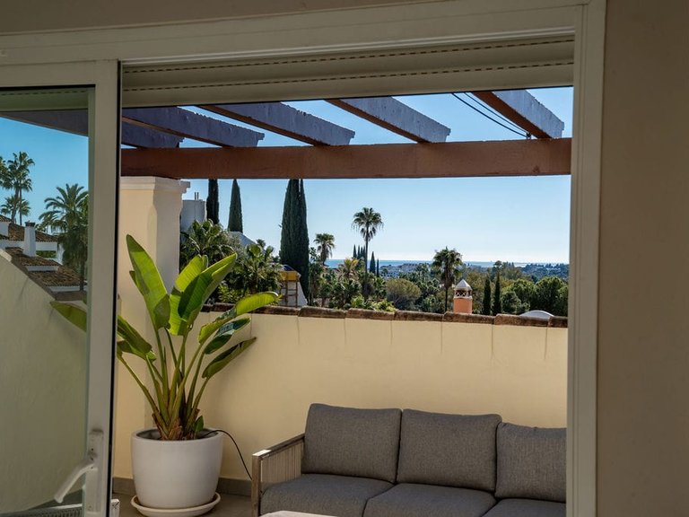 Villa for Sale in Marbella, Malaga 8