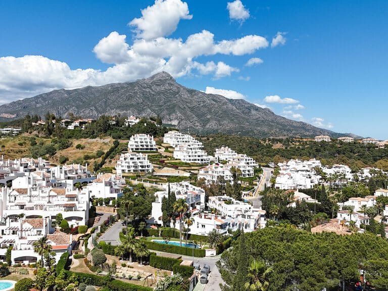 Villa for Sale in Marbella, Malaga 4