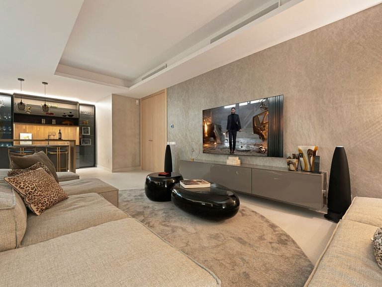 Villa for Sale in Marbella, Malaga 14