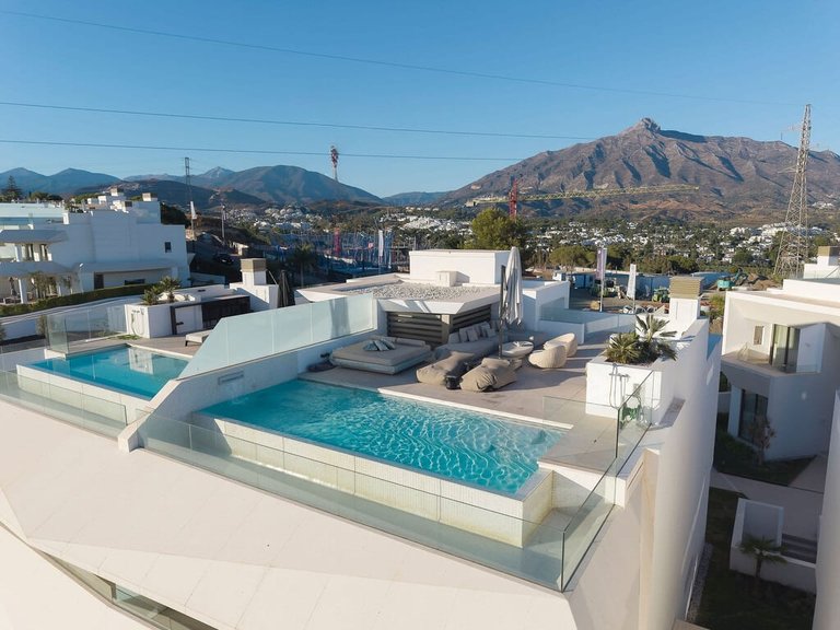 Villa for Sale in Marbella, Malaga 3