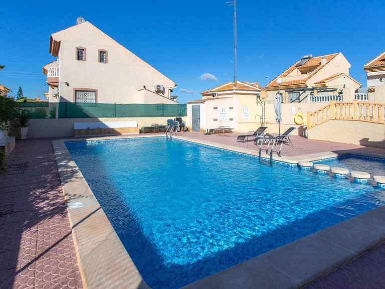 Villa for Sale in Center, Benijofar, Alicante 42