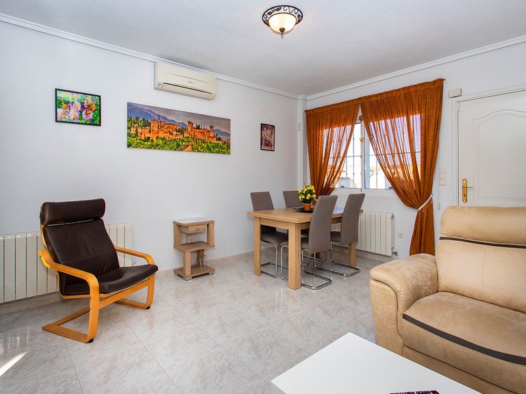 Villa for Sale in Center, Benijofar, Alicante 6