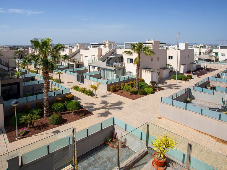 Town House for Sale in Aguas Nuevas, Torrevieja, Alicante 30