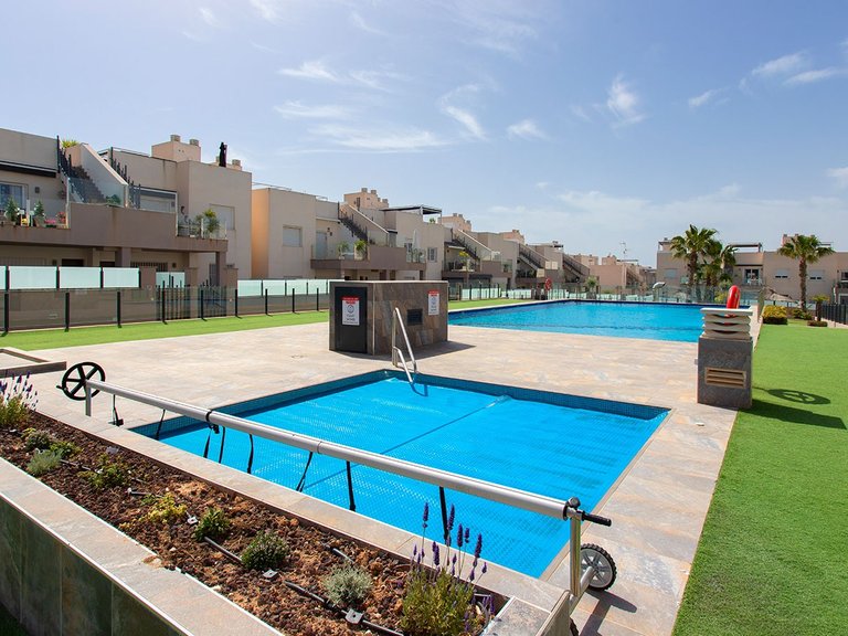 Town House for Sale in Aguas Nuevas, Torrevieja, Alicante 36