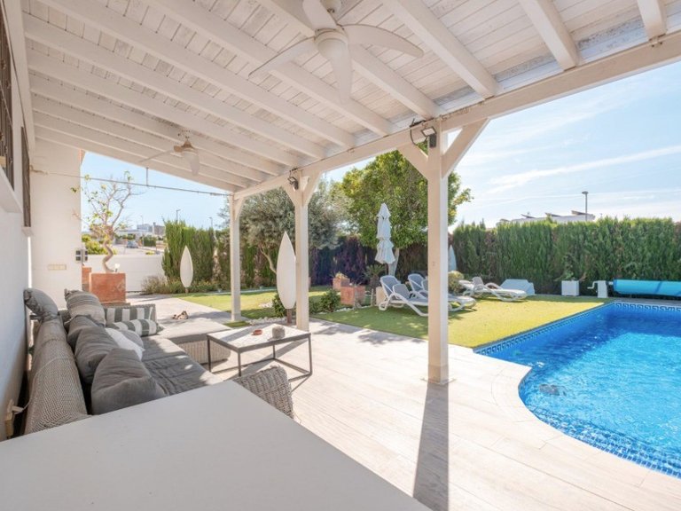 Villa for Sale in San Fulgencio, Alicante 8