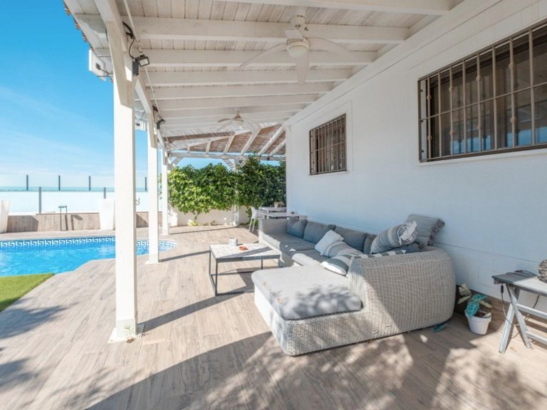Villa for Sale in San Fulgencio, Alicante 11