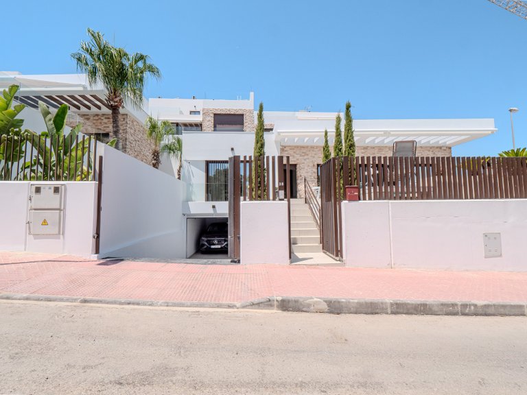 Villa for Sale in Rojales, Alicante 41