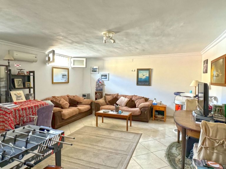 Villa for Sale in Los Balcones - Los Altos del Edén, Torrevieja, Alicante 29